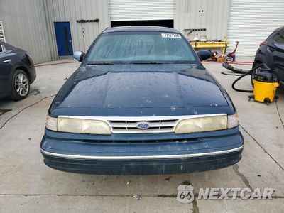 Piąte zdjęcie samochodu w środku: 1997 FORD CROWN VICTORIA VIN:2FALP73W8VX210636 - miniatura
