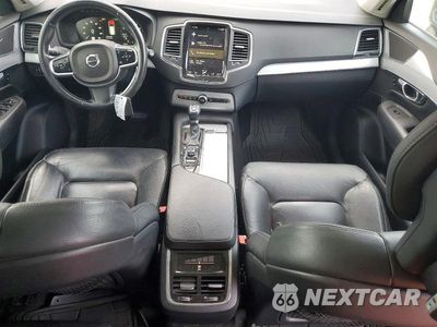 Zdjęcie 8 z 13 samochodu: 2017 VOLVO XC90 T6 VIN:YV4A22PK8H1120410 - miniatura