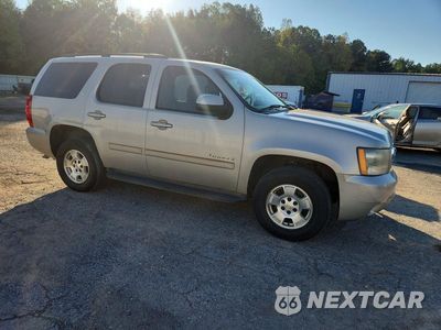 Czwarte zdjęcie samochodu z boku: 2008 CHEVROLET TAHOE C1500 VIN:1GNFC13078R153282 - miniatura