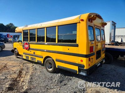Trzecie zdjęcie samochodu z tyłu: 2018 CHEVROLET EXPRESS SCHOOL BUS VIN:1HA6GUBG3HN005680 - miniatura