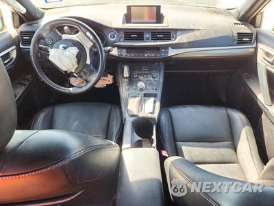 Zdjęcie 8 z 12 samochodu: 2015 LEXUS CT 200 VIN:JTHKD5BH4F2221903 - miniatura