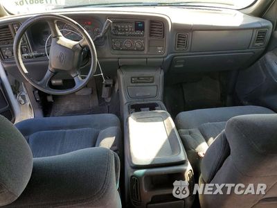 Zdjęcie 8 z 12 samochodu: 2002 CHEVROLET SILVERADO K2500 HEAVY DUTY VIN:1GCHK291X2E278446 - miniatura