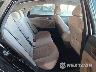 Zdjęcie 10 z 13 samochodu: 2018 HYUNDAI SONATA SE VIN:5NPE24AF7JH601307 - miniatura