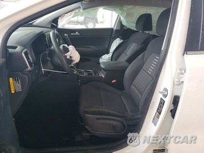 Zdjęcie 7 z 13 samochodu: 2018 KIA SPORTAGE LX VIN:KNDPMCAC5J7394195 - miniatura