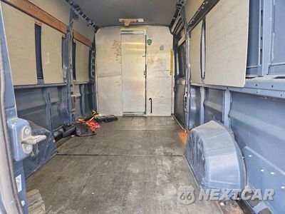 Zdjęcie 10 z 13 samochodu: 2019 RAM PROMASTER 3500 DELIVERY VAN VIN:3C6URVJG8KE546594 - miniatura