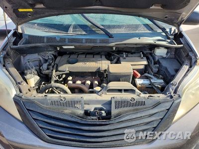 Zdjęcie 12 z 13 samochodu: 2011 TOYOTA SIENNA BASE 7-PASSENGER VIN:5TDKA3DC4BS005956 - miniatura