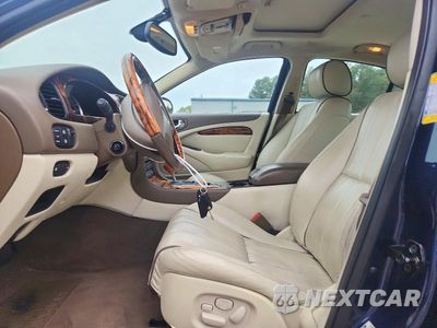 Zdjęcie 7 z 12 samochodu: 2006 JAGUAR S-TYPE 4.2 VIN:SAJWA01B56HN62852 - miniatura