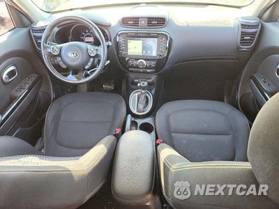 Zdjęcie 8 z 13 samochodu: 2014 KIA SOUL + VIN:KNDJP3A52E7097101 - miniatura