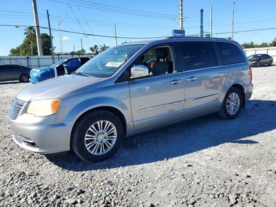 2013 CHRYSLER TOWN & COUNTRY TOURING L 2C4RC1CG1DR747843 - główne zdjęcie licytacji z USA - miniatura