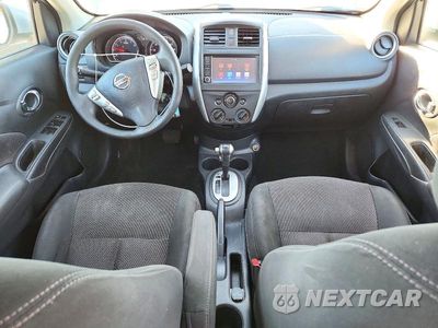 Zdjęcie 8 z 12 samochodu: 2018 NISSAN VERSA SV VIN:3N1CN7AP1JL881561 - miniatura