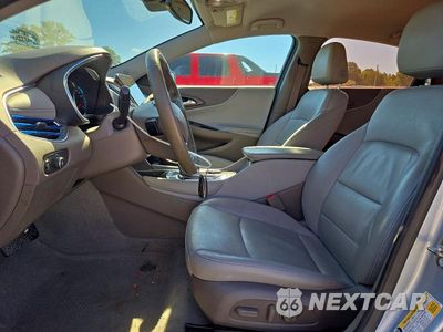 Zdjęcie 7 z 12 samochodu: 2017 CHEVROLET MALIBU LT VIN:1G1ZE5ST7HF246235 - miniatura