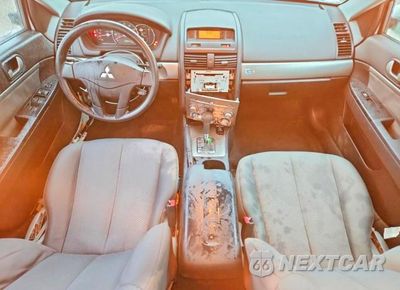 Zdjęcie 8 z 12 samochodu: 2011 MITSUBISHI GALANT FE VIN:4A32B2FF3BE023933 - miniatura