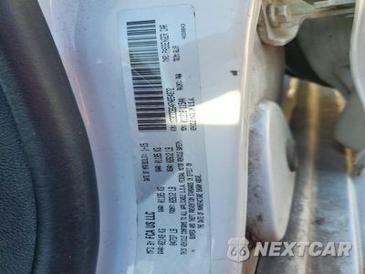 Zdjęcie 12 z 12 samochodu: 2015 CHRYSLER 200 S VIN:1C3CCCBG4FN654872 - miniatura