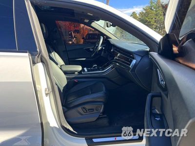 Piąte zdjęcie samochodu w środku: 2019 AUDI Q8 PREMIUM PLUS S-LINE VIN:WA1EVAF19KD019844 - miniatura