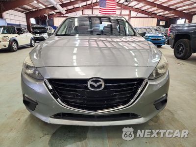 Piąte zdjęcie samochodu w środku: 2016 MAZDA 3 SPORT VIN:JM1BM1T78G1320876 - miniatura
