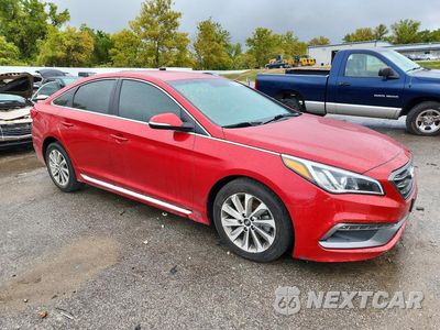 Czwarte zdjęcie samochodu z boku: 2017 HYUNDAI SONATA SPORT VIN:5NPE34AF0HH581232 - miniatura