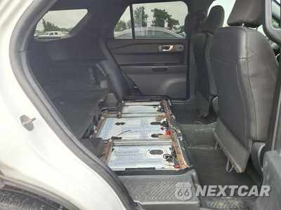 Zdjęcie 11 z 14 samochodu: 2021 FORD EXPLORER POLICE INTERCEPTOR VIN:1FM5K8AB8MGB46539 - miniatura