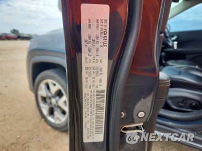 Zdjęcie 12 z 12 samochodu: 2018 JEEP COMPASS LIMITED VIN:3C4NJDCB9JT280710 - miniatura
