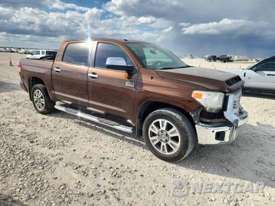 Czwarte zdjęcie samochodu z boku: 2015 TOYOTA TUNDRA 1794 EDITION VIN:5TFGY5F16FX175406 - miniatura