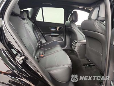 Zdjęcie 10 z 12 samochodu: 2026 MERCEDES-BENZ GLC 300 VIN:W1NKM4GB9TF590771 - miniatura
