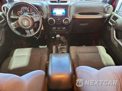 Zdjęcie 8 z 13 samochodu: 2011 JEEP WRANGLER UNLIMITED SPORT VIN:1J4BA3H1XBL552007 - miniatura