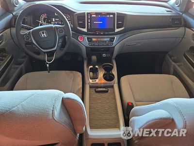 Zdjęcie 8 z 13 samochodu: 2018 HONDA PILOT EX VIN:5FNYF5H32JB000355 - miniatura