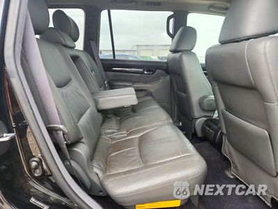 Zdjęcie 11 z 13 samochodu: 2009 LEXUS GX 470 VIN:JTJBT20X390174311 - miniatura