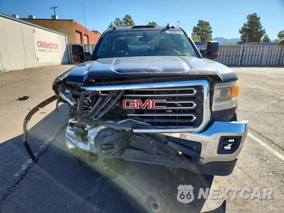 Piąte zdjęcie samochodu w środku: 2016 GMC SIERRA K2500 HEAVY DUTY VIN:1GT22REG8GZ178371 - miniatura