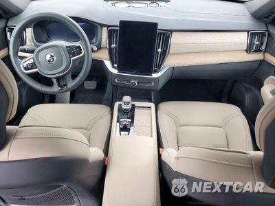 Zdjęcie 8 z 13 samochodu: 2025 VOLVO XC90 PLUS VIN:YV4M12PB1S1375603 - miniatura