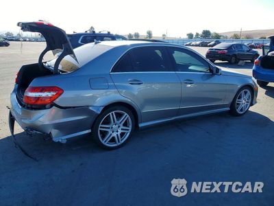 Trzecie zdjęcie samochodu z tyłu: 2010 MERCEDES-BENZ E 350 VIN:WDDHF5GB1AA118193 - miniatura