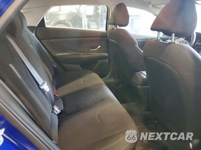 Zdjęcie 10 z 12 samochodu: 2023 HYUNDAI ELANTRA SEL VIN:KMHLM4AG9PU381298 - miniatura