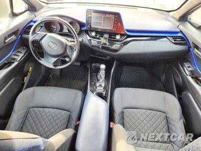 Zdjęcie 8 z 12 samochodu: 2020 TOYOTA C-HR XLE VIN:NMTKHMBXXLR114655 - miniatura