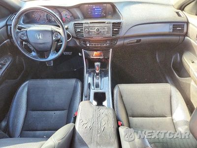 Zdjęcie 8 z 12 samochodu: 2016 HONDA ACCORD SPORT VIN:1HGCR2F53GA039026 - miniatura