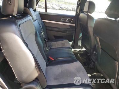 Zdjęcie 10 z 12 samochodu: 2017 FORD EXPLORER XLT VIN:1FM5K8D84HGA99709 - miniatura