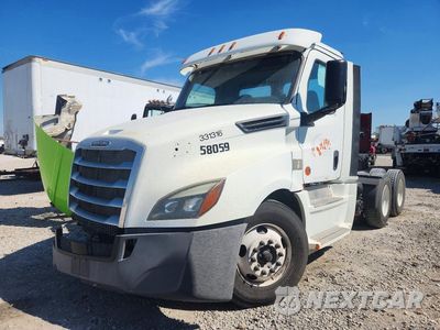 2019 FREIGHTLINER CASCADIA 126 SEMI TRUCK 3AKJHLDV8KSKP8311 - główne zdjęcie licytacji z USA - miniatura