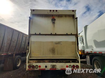 Zdjęcie 6 z 12 samochodu: 2000 INTERNATIONAL 4900 PACKER GARBAGE TRUCK VIN:1HTSDAAN4YH247888 - miniatura