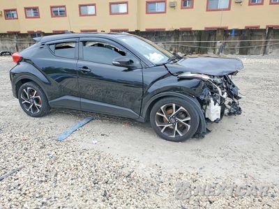 Czwarte zdjęcie samochodu z boku: 2019 TOYOTA C-HR XLE VIN:NMTKHMBX8KR092332 - miniatura