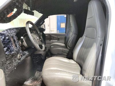 Zdjęcie 7 z 13 samochodu: 2025 CHEVROLET EXPRESS G3500 VIN:1GCZGHFP1S1115192 - miniatura