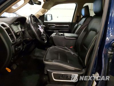 Zdjęcie 7 z 12 samochodu: 2020 RAM 1500 LARAMIE VIN:1C6SRFJT9LN275505 - miniatura