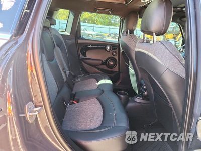 Zdjęcie 10 z 12 samochodu: 2016 MINI COOPER S VIN:WMWXU3C59G2B63496 - miniatura