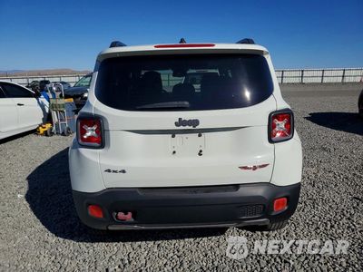 Zdjęcie 6 z 13 samochodu: 2016 JEEP RENEGADE TRAILHAWK VIN:ZACCJBCT5GPD31172 - miniatura