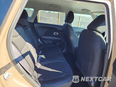 Zdjęcie 10 z 12 samochodu: 2014 KIA SOUL BASE VIN:KNDJN2A21E7085236 - miniatura