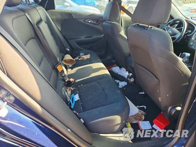 Zdjęcie 10 z 12 samochodu: 2018 CHEVROLET MALIBU LS VIN:1G1ZB5ST0JF240890 - miniatura