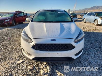 Piąte zdjęcie samochodu w środku: 2017 FORD FOCUS SEL VIN:1FADP3M2XHL314247 - miniatura