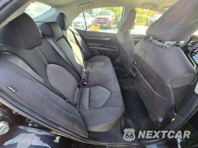 Zdjęcie 6 z 10 samochodu: 2020 TOYOTA CAMRY LE VIN:4T1C11AK1LU315138 - miniatura