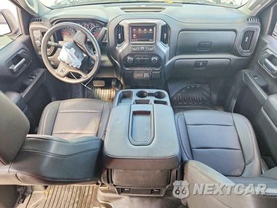 Zdjęcie 8 z 13 samochodu: 2021 CHEVROLET SILVERADO C1500 VIN:1GCPWAEF1MZ371461 - miniatura