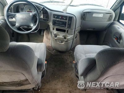 Zdjęcie 8 z 13 samochodu: 1997 GMC SAFARI XT VIN:1GKEL19W6VB500755 - miniatura