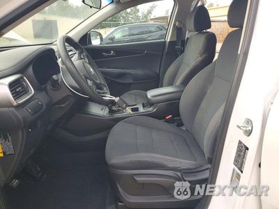 Zdjęcie 7 z 14 samochodu: 2018 KIA SORENTO LX V6 VIN:5XYPG4A59JG361427 - miniatura