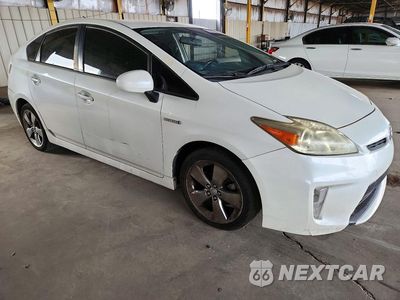 Czwarte zdjęcie samochodu z boku: 2013 TOYOTA PRIUS PERSONA SERIES SE VIN:JTDKN3DU8D1660764 - miniatura