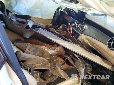 Zdjęcie 7 z 12 samochodu: 2016 MERCEDES-BENZ CLA 250 VIN:WDDSJ4EBXGN384671 - miniatura